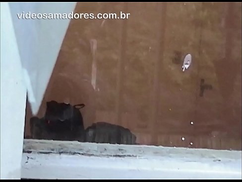 ❤️ Azgın adam kız arkadaşını başka bir adamla izliyor, çifti rahatsız etmeden sikiş videosu çekiyor ️❌ Süper porno bize %tr.xxxtophd.ru
